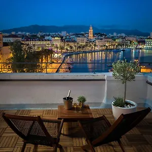 Belvedere Luxury - Breathtaking View krevet i doručak